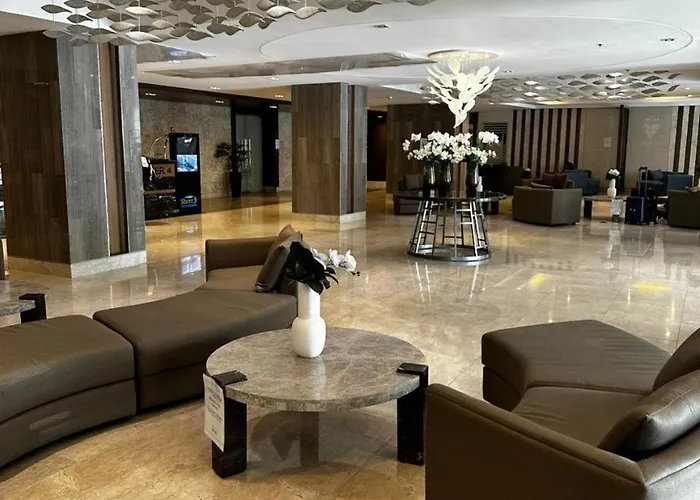 Near Malls Airport Mall Of Condotel Hotel