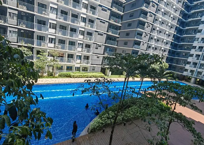 Near Malls Airport Mall Of Condotel Manila