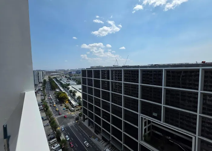 Near Malls Airport Mall Of Condotel Manila