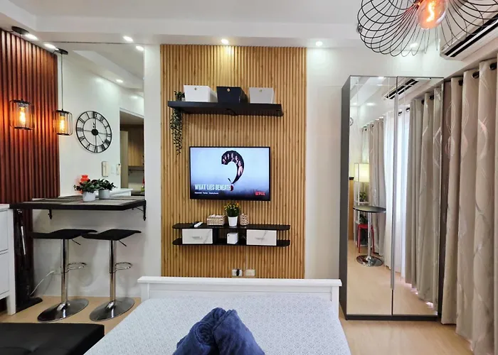 Hotel Near Malls Airport Mall Of Condotel Manila